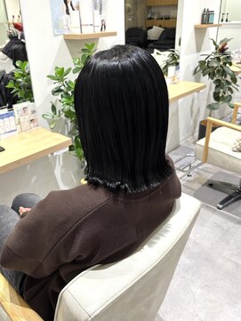 ブランシュ 南行徳店(BLANCHE) ネイビーブラック/ネイビー/暗髪スタイル/佐久間凪沙