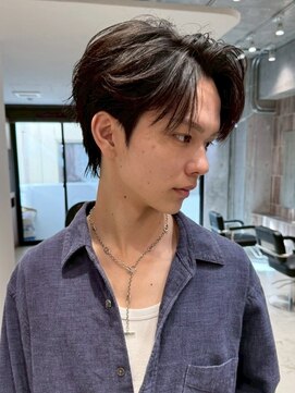 ファルベ(Farbe) フェザー/サーフカール/センターパート/波巻きツイスパ