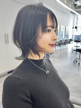 小顔ウルフ×顔周りレイヤー　ウルフカット　ショートウルフ