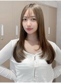 レイヤーカットで小顔印象!顔周りデザインがポイント/川崎82