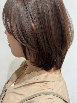 ムイ(muy) 大人ミディアムレイヤー/札幌駅