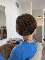 ウル(ulu)&nbsp;前下がりショートボブ