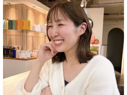 ラナ(LANA)の写真