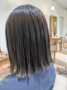 ルシードスタイル リム(LUCIDO STYLE Rim) 切りっぱなしボブ×縮毛矯正
