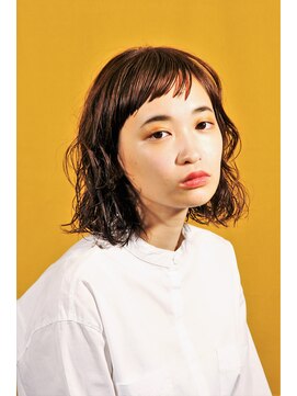 楪(yuzuriha) 楪　　×　　 curly bob