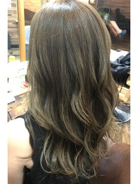 ココバイファニック(Coc. by funic) 韓国×ココアブラウン 【関内】