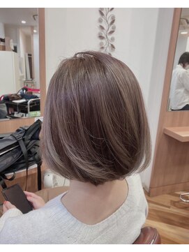 ルシードスタイルビーシャイン(LUCIDO STYLE B SHINE) 豊橋ビーシャイン★シークレットハイライト×ミルクティベージュ