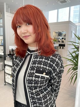 アルティファータ(artifata) オレンジ オレンジブラウン 暖色 ウルフカット 顔まわり