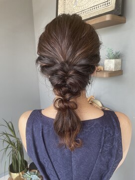 リッカ(RICCA) 編み下ろしヘア