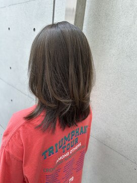 ディジョン(Dijon) 韓国顔まわりレイヤーカットグレージュオリーブベージュブラウン