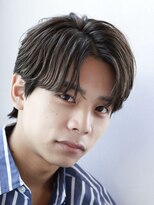 ニュアンスパーマ　韓国ヘア　フェザーパーマ　センターパート