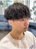 ツイストスパイラルパーマフェザーパーマメンズマッシュパーマ