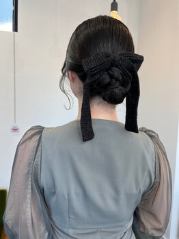 キートス(KiiTOS)の写真/カジュアルなヘアセットも◎結婚式や二次会、デートなどの特別な日に《KiiTOS hair》でお洒落ヘアに♪