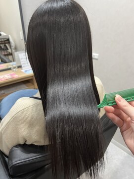 フィー 仙台店(fee) うる艶髪質改善トリートメント