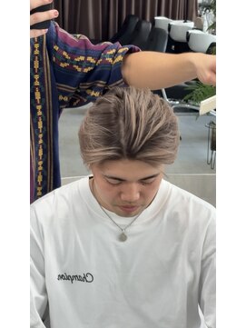 メンズバレイヤージュ