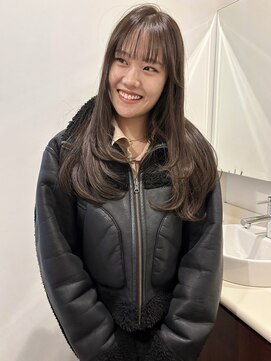 キアラ(Kchiara) オリーブベージュレイヤー福岡天神美容室