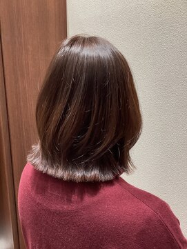 アクセ 似合わせカットモテ髪ゆるふわカーキベージュウォームブラウン