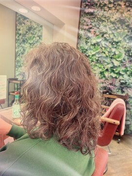 レイ 新守谷店(Ray) ウェーブミディ