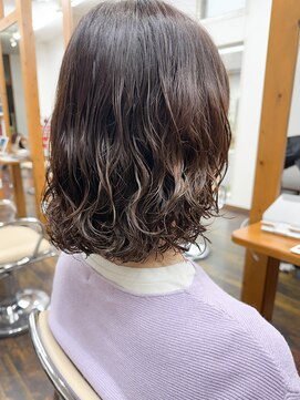 チームボス(Team BOSS) 韓国式デジタルパーマスタイル