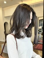 グリップ(GRIP)&nbsp;ミディアム顔まわりレイヤーカット透明感カラー/オオタユキ