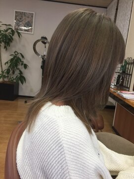 ビューティーサロン CYC レイヤースタイル