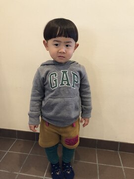 キッズカット男の子ヘアスタイルコボちゃんカット 奈良清水 L ミニヨン バイ ハピネス 高の原店 Mignon By Happiness のヘアカタログ ホットペッパービューティー