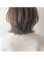 ラフ(laugh)&nbsp;レイヤー　と　ベージュ