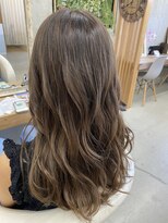 ユッカ エルア 武庫之荘南口(YUCCA elua)&nbsp;【elua by clap 武庫之荘】淡めラベージュ