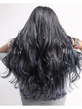 ティサ(Tisa) グラデーションカラー　コバルトブルージュ