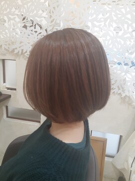 ヘアメイク スプラッシュ(Hair Make Splash) オトナショートボブ