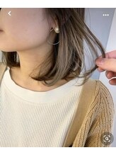 【隠れ人気メニューのインナーカラー】隠せる大胆な色使いが特徴♪