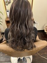 ヘア ミーツ ドレス プレローマ(HAIR meets dress pleroma)&nbsp;バレイヤージュ/デザインカラー