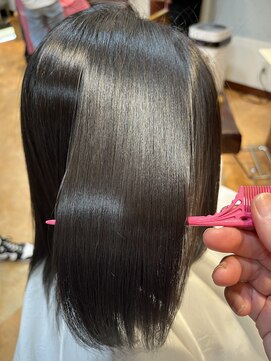 ヘアモーヴ チャンプス 南流山店 ツヤツヤストレート