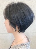 ショートボブ
