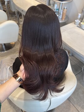 ザックラフィネ(ZACC raffine) レイヤーカット/暖色カラー/チェリーレッド/ワインレッド