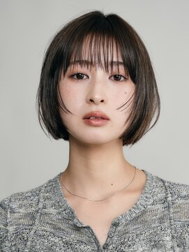 エリマ 横浜西口(elima) 横浜西口顔周りレイヤーカットくびれヘア切りっぱなしボブ30代