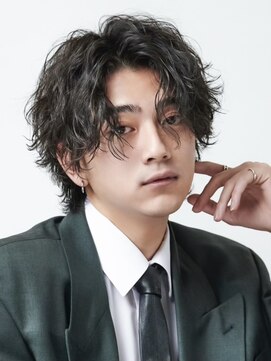 オーシャントーキョー ホワイト 原宿(OCEAN TOKYO WHITE) ミディアム波巻きスパイラルツイストスパイラル