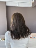 オリーブブラウン
