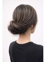 ウル(ulu)&nbsp;白髪ボカシハイライト　名東区美容室　透明感カラー