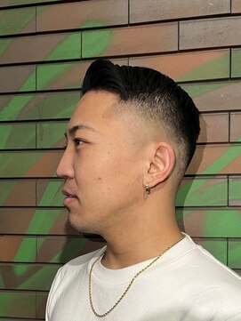 ヒロギンザ 難波店(HIRO GINZA) サイドパート×スキンフェード