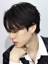 アズ ワン(AS ONE)&nbsp;韓国メンズヘアコンマバング韓国マッシュセンターパートフェザー