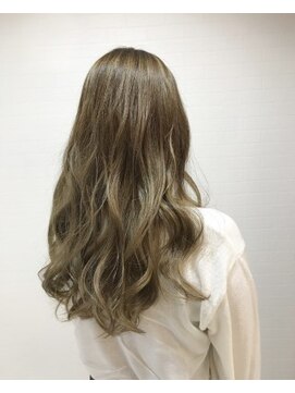 プライズ 池袋店(prize) 【prize池袋西口】YUKO ハイライトハニーベージュ