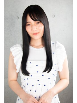 パノラ(PANOLA) ナチュラルストレートスタイル　ブルーブラック　バング