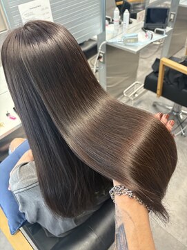 キング 梅田店(K!ng) 縮毛矯正髪質改善ハイライトレイヤーカット梅田美容室エクステ