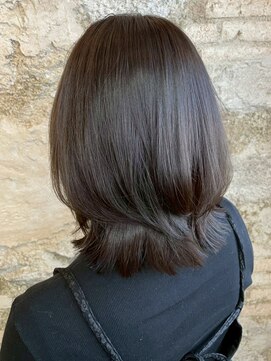 フロール 上大岡(Flor) 【Flor_上大岡】ウルフレイヤー/グレーブラウン/ミディアム