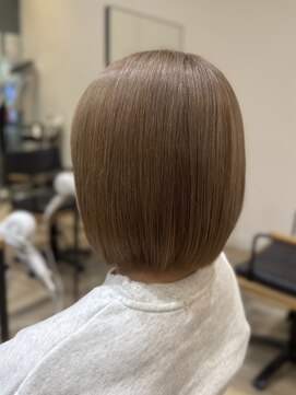 グランデュール サンストリート浜北店(GRANDEUR) ミルクティーカラー