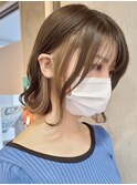 武蔵小杉イルミナカラーレイヤーボブウルフショートヘアベージュ