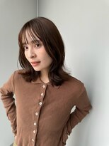 トリッカバルコニー ハヤマ(tricca Balcony Hayama)&nbsp;鎖骨ミディ/くびれレイヤー/小顔カット/透明感カラー