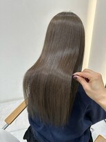 ReFa認定プレミアムサロン 全席個室美容室 Zina ガーデンズ千早【6/27OPEN(予定)】&nbsp;オリーブグレージュ×髪質改善 千早 美容室