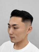 スター(STAR)&nbsp;30代40代ビジネスマン向けフェードショート